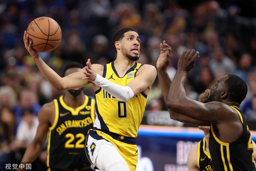 尽管外援在 尽管外援在