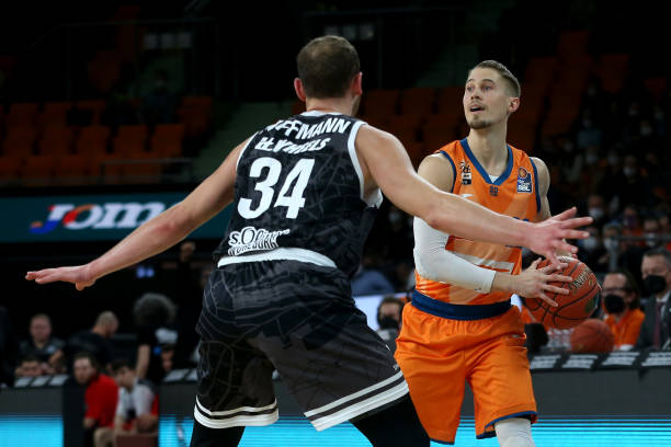 迅速引进崔 迅速引进崔